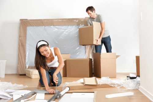 Professional packing support for a Bow home move
