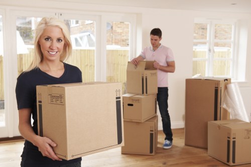 Bow moving transport for residential and commercial moves across East London